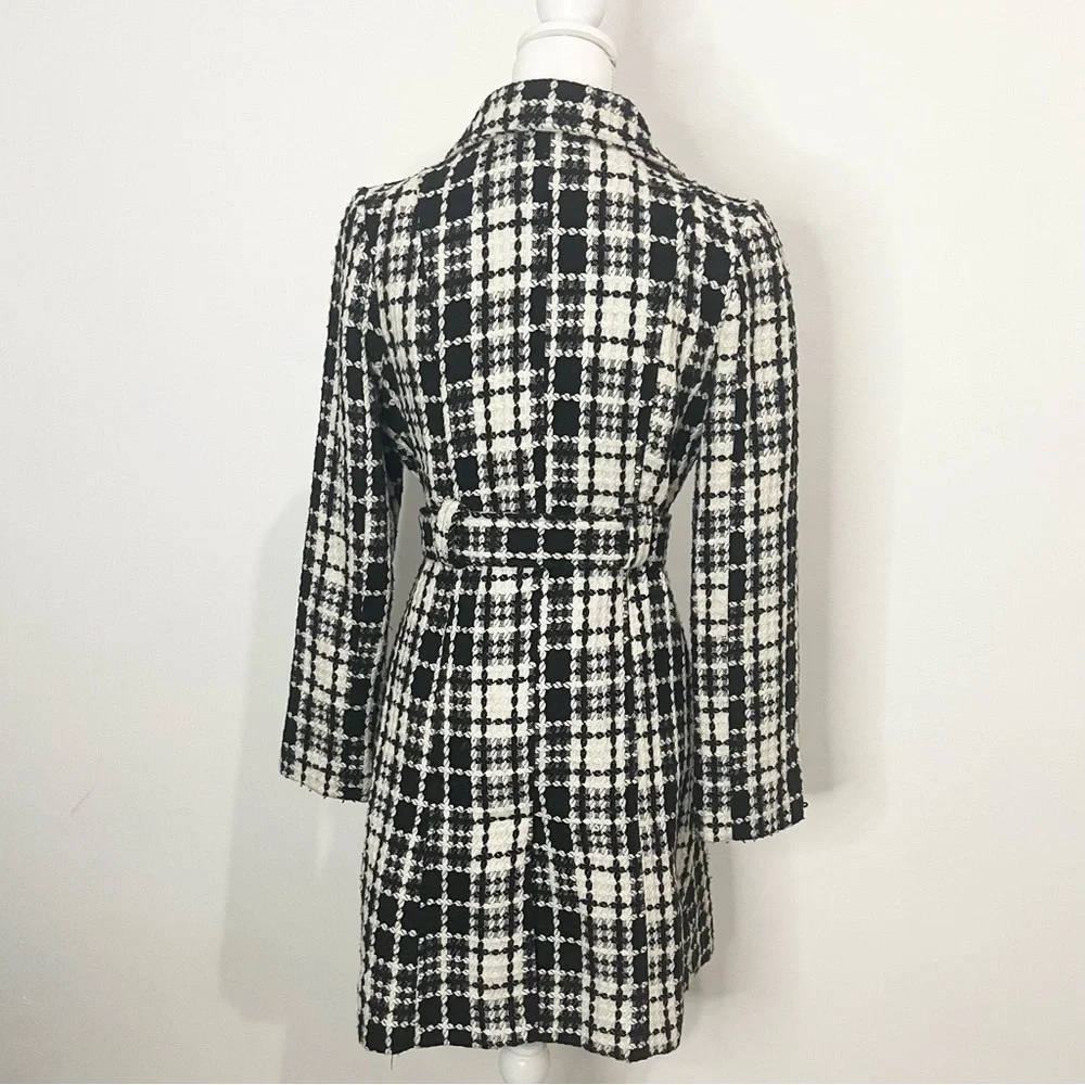 SOLD—LOVESTITCH TWEED TRENCH COAT | SIZE: M - Picture 5 of 8